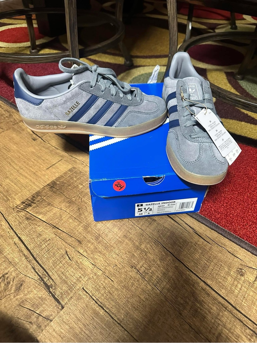 NIB Men’s Adidas Gazelle Indoor Suede Sneakers - Grey with Navy Stripes Sz. 5.5